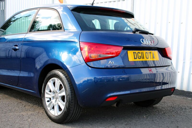 AUDI A1 1.6 SE TDI 2011