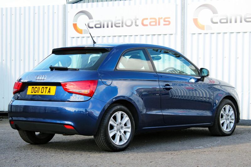 AUDI A1 1.6 SE TDI 2011