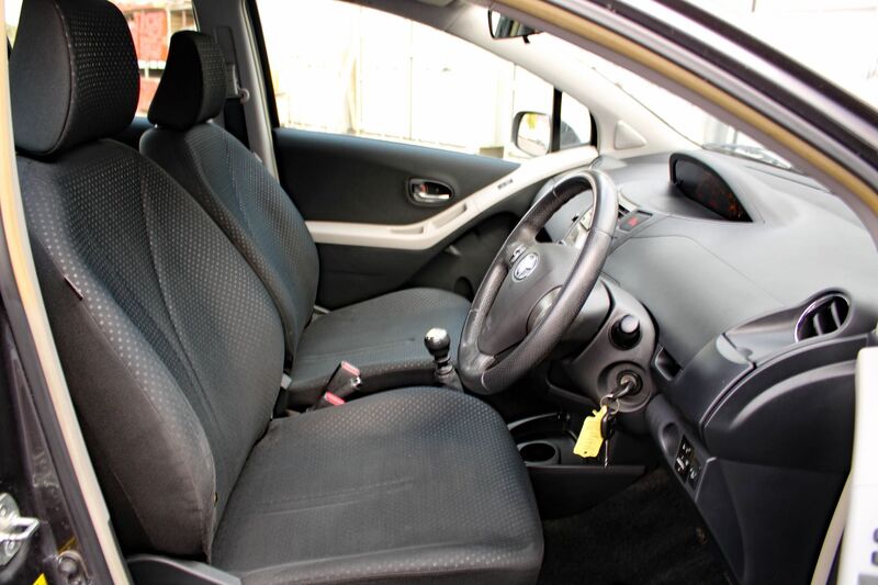 TOYOTA YARIS 1.33 TR VVT-I 2010